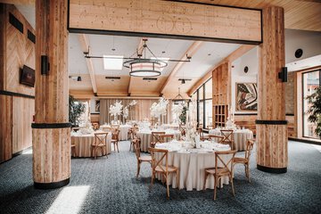 Indoor wedding
