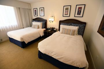 Room 18 of 32