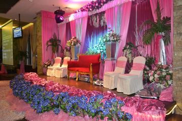 Indoor wedding