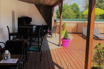 Sundeck