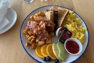 Breakfast meal