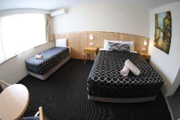 Photo 48
