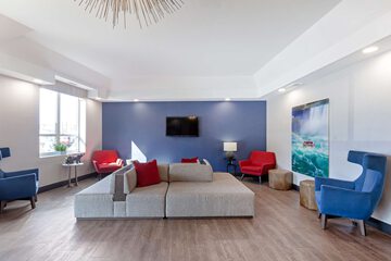 Hotel Interior 9 of 40