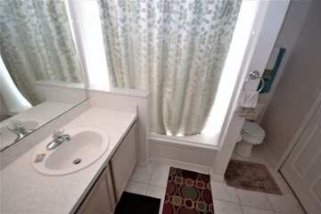 Bathroom sink