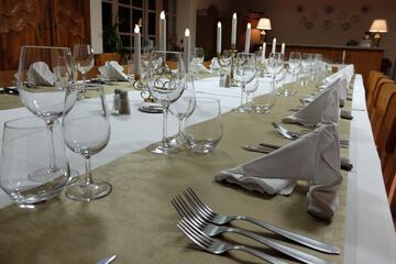 Banquet hall