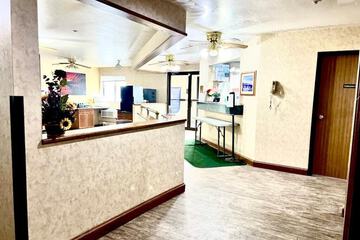 Reception hall
