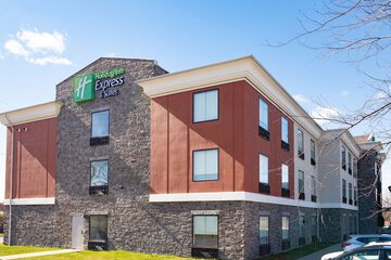 Hotel 4 of 59