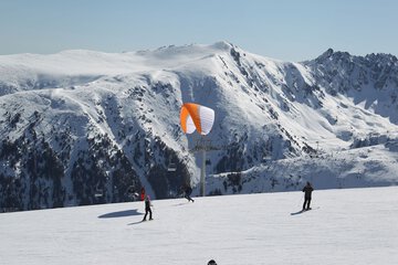 Snow and ski sports