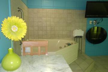 Photo 12