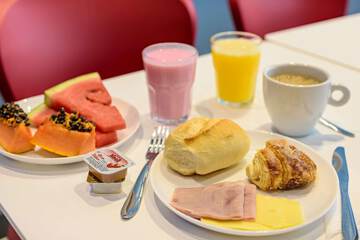 Breakfast area