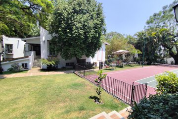 Tennis court