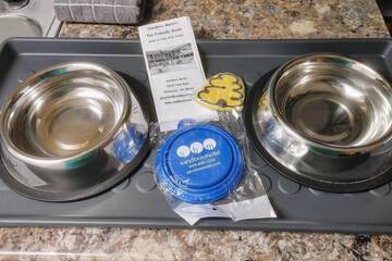 Pet-friendly amenities