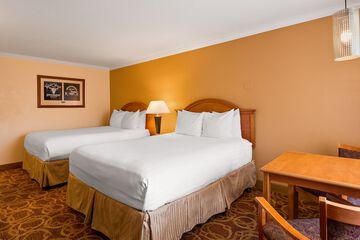 Room 12 of 15