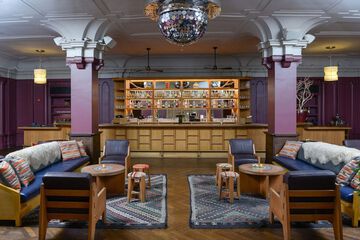 Entertainment 96 of 102