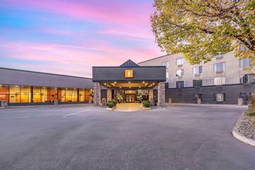 Hell Canyon Grand Hotel Ascend Hotel Collection