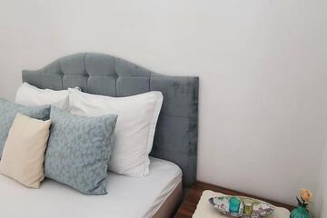 Photo 33