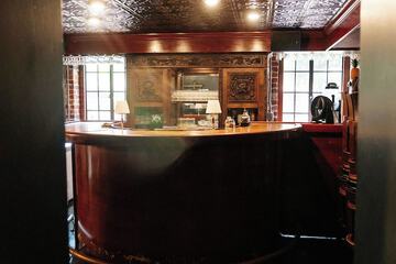Kenmore Inn