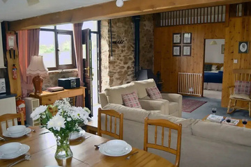 guest_rooms