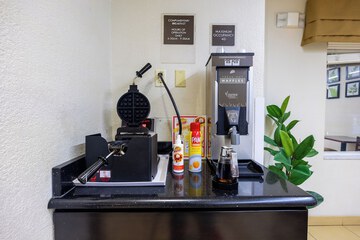 Breakfast/Coffee Service 63 of 72