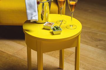 Room service - dining