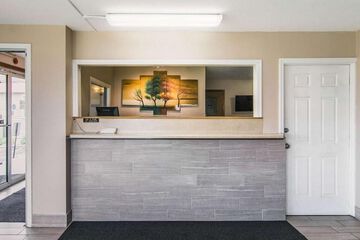 Hotel Interior 15 of 39