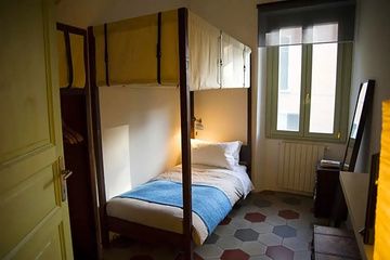 guest_rooms