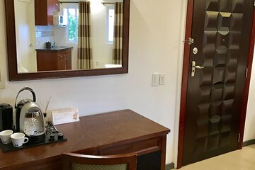 In-room business center