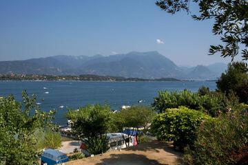 Photo 35