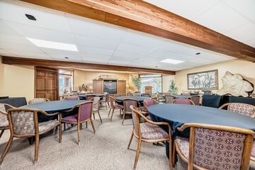 Banquet hall