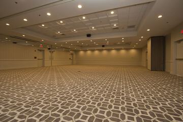 Business Center 104 of 113