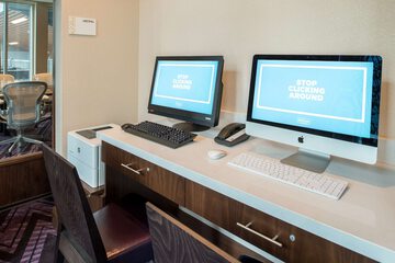 Business Center 123 of 131