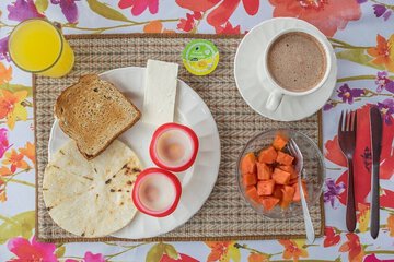 Breakfast meal