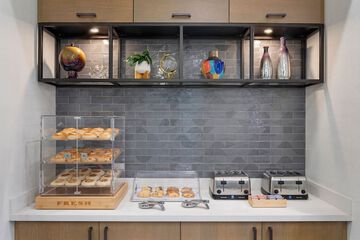 Breakfast/Coffee Service 43 of 50