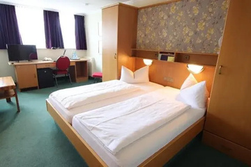guest_rooms