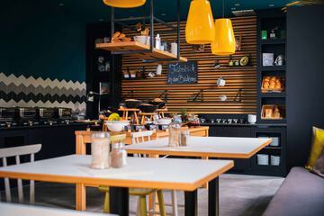 Breakfast area
