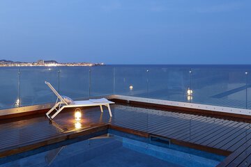 Rooftop pool