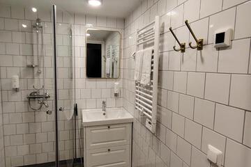 Photo 51