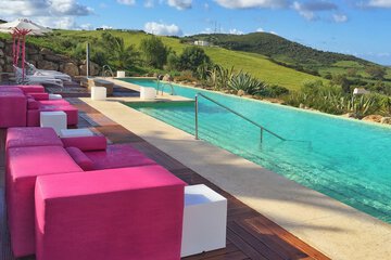 Infinity pool
