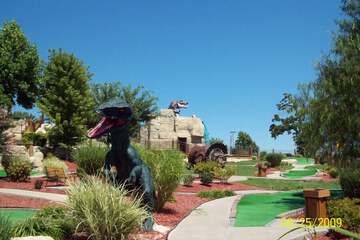 Mini-golf