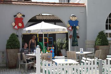 Children's play area - outdoor