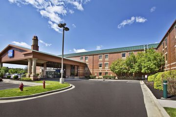 Baymont by Wyndham Knoxville / Cedar Bluff