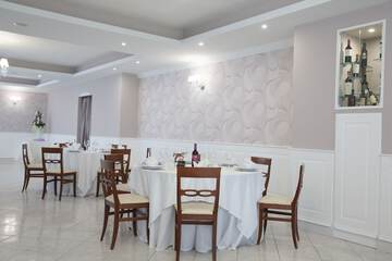 Food court