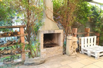 Photo 12