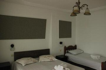 Photo 37