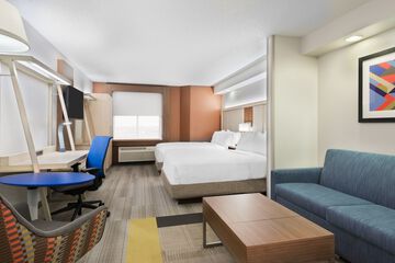 Room 16 of 47
