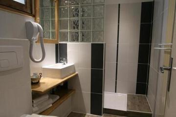 Photo 31
