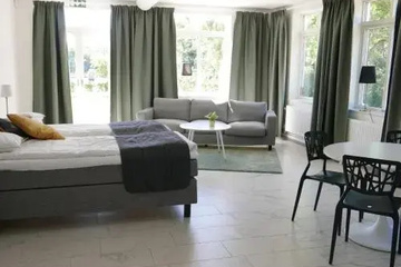 guest_rooms
