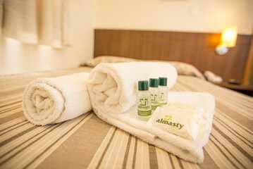Bathroom amenities