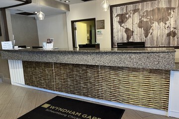 Concierge desk
