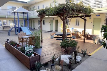 Children's play area - outdoor